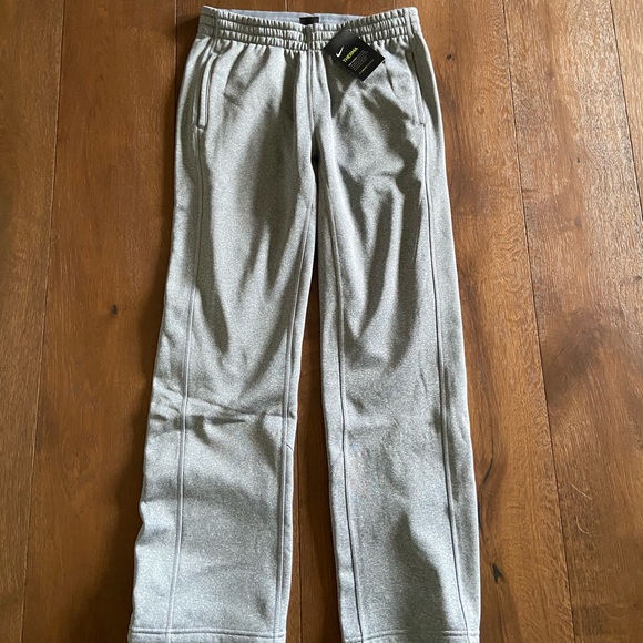 NWT Grey Nike Sweats! - Picture 2 of 6